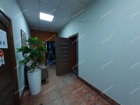 pl-maksima-gorkogo-d-42 фото