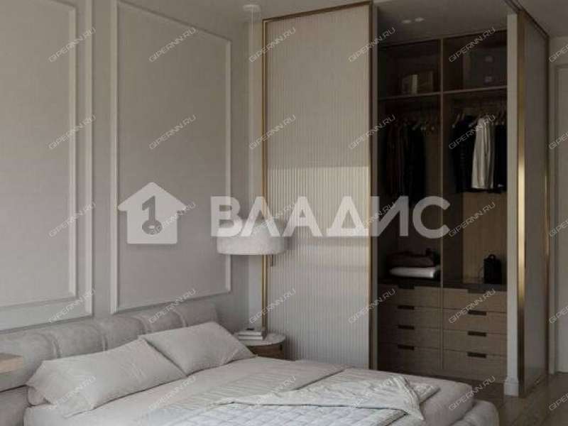 четырёхкомнатная квартира на улице Федосеенко дом 4