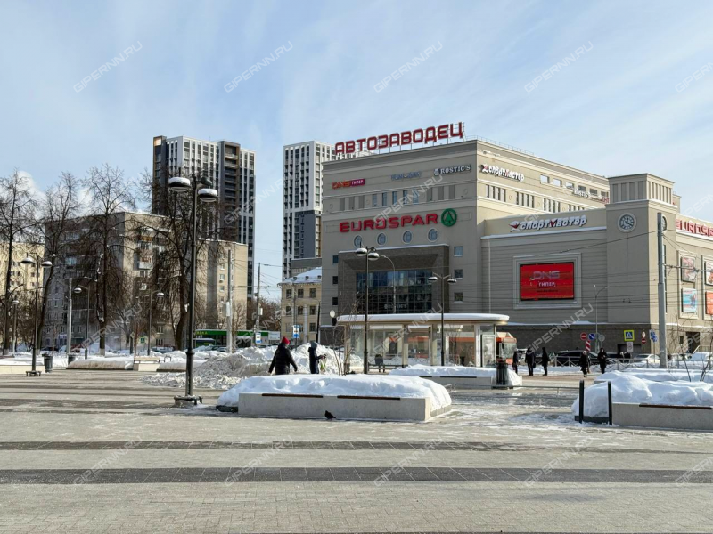 трёхкомнатная квартира на проспекте Октября дом 3