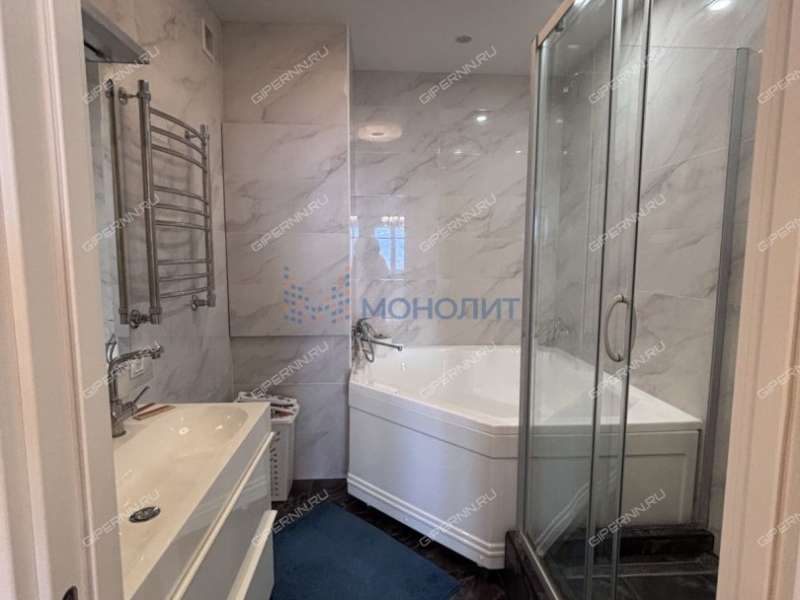 трёхкомнатная квартира на Республиканской улице дом 43 к2