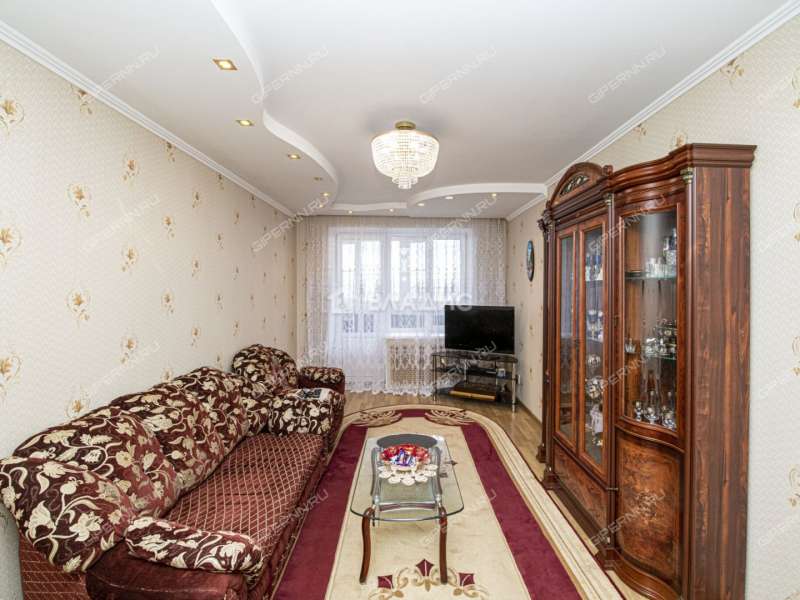 трёхкомнатная квартира на улице Обухова дом 6