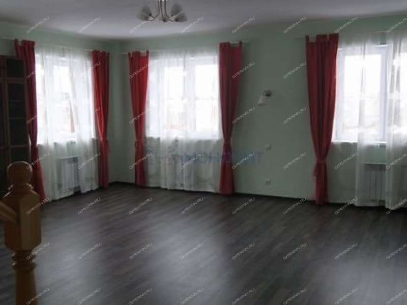 дом на Брусничной улице