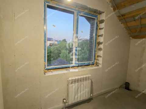 dom-ul-zemlyachki-d-12a фото