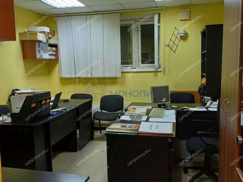 помещение под помещение свободного назначения на улице Невзоровых