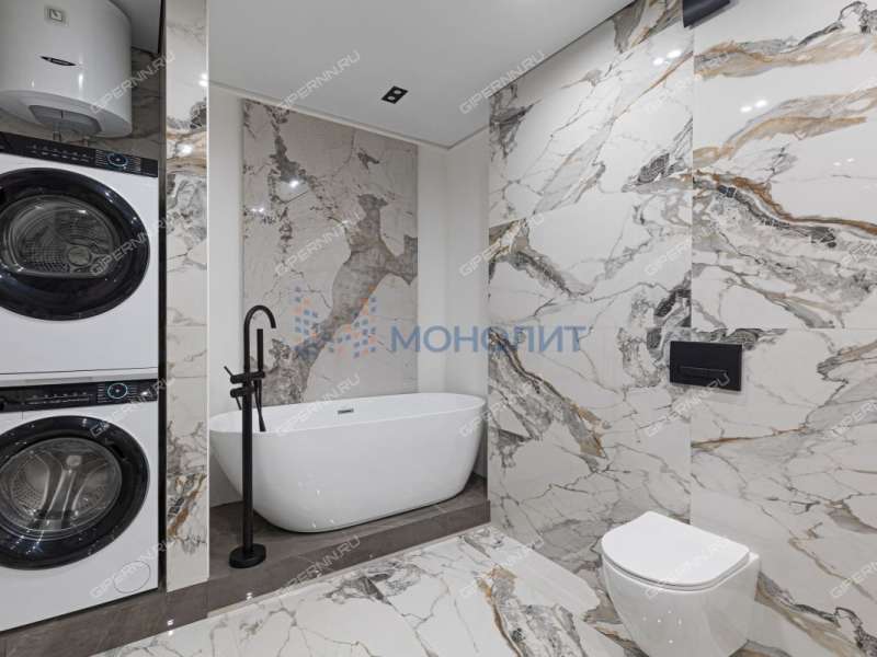 четырёхкомнатная квартира на Сенной площади дом 1