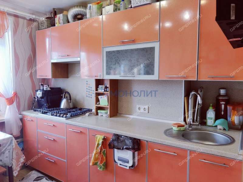 однокомнатная квартира на проспекте Бусыгина дом 56