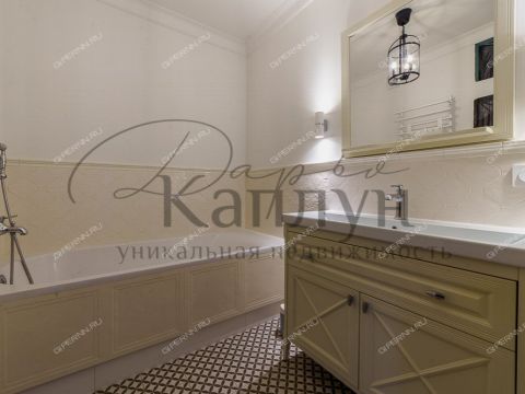 4-komnatnaya-ul-maksima-gorkogo-d-43 фото