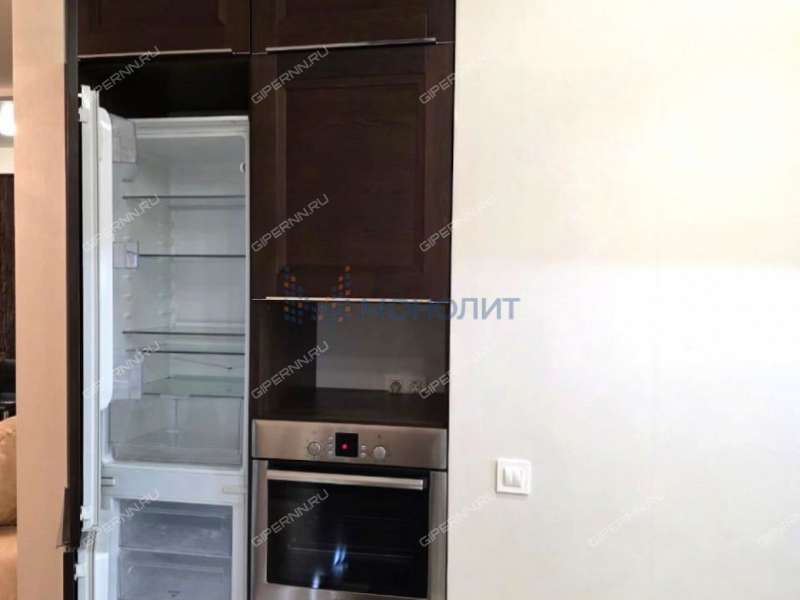 трёхкомнатная квартира на проспекте Октября дом 25