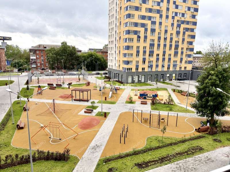 трёхкомнатная квартира на улице Героя Советского Союза Аристархова дом 9