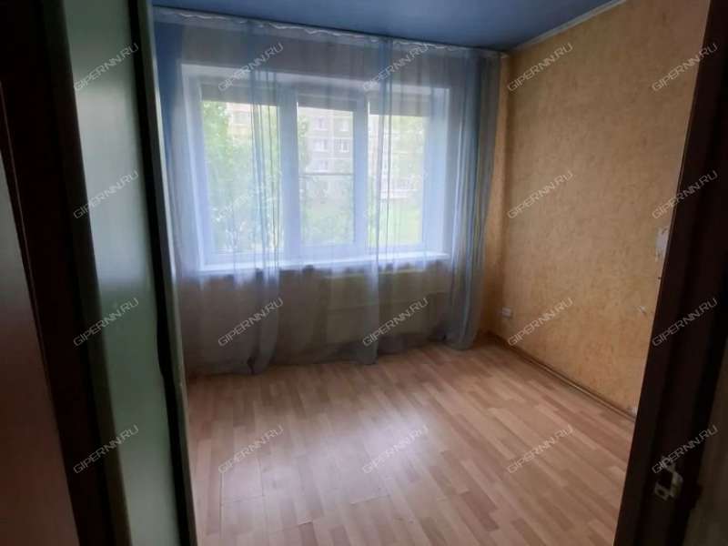 трёхкомнатная квартира на улице Челюскинцев дом 19