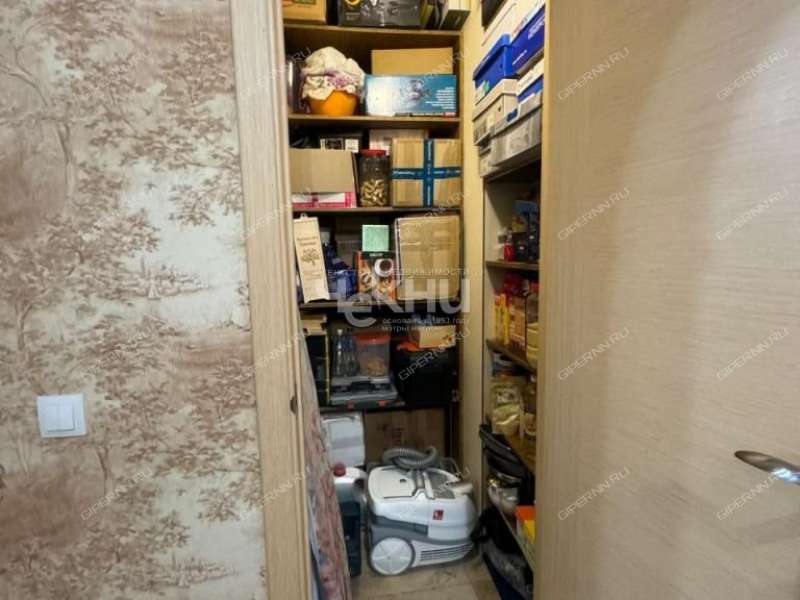 двухкомнатная квартира на проспекте Гагарина дом 101 к2