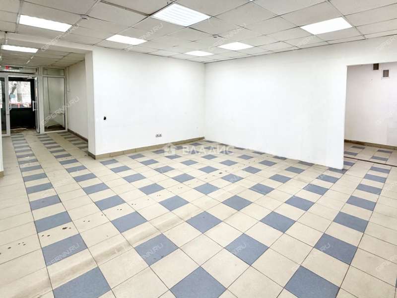 помещение под торговую площадь на Львовской улице