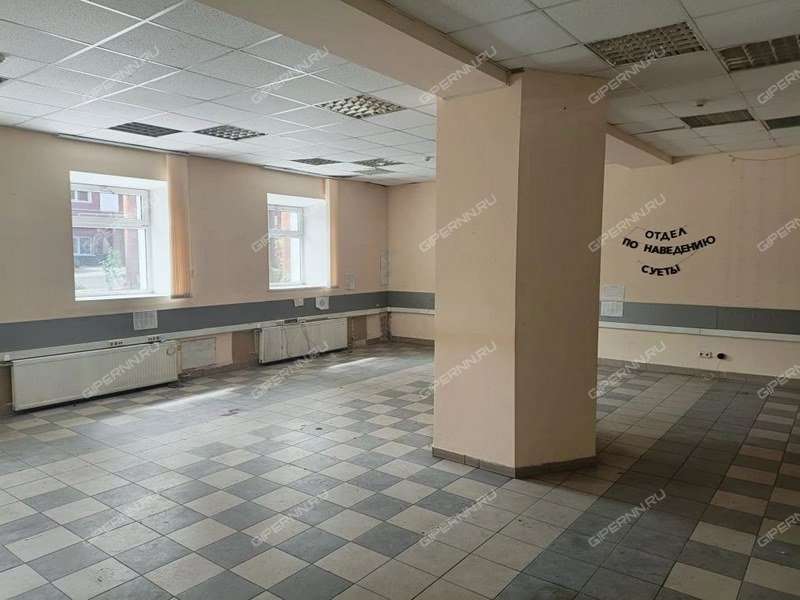 помещение под торговую площадь на Ул. Марата, д.15