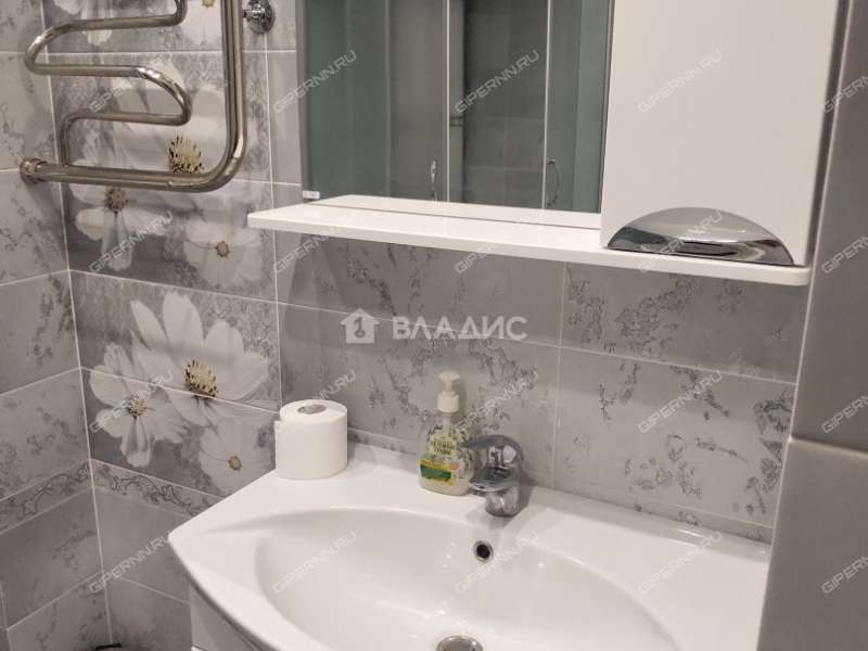 квартира-студия на Деловой улице дом 20