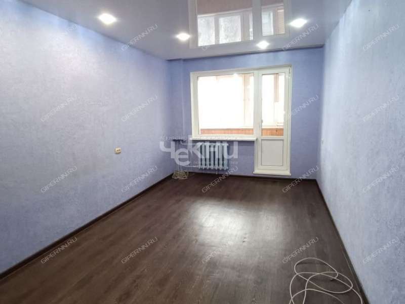 трёхкомнатная квартира на улице Краснодонцев дом 21 к1