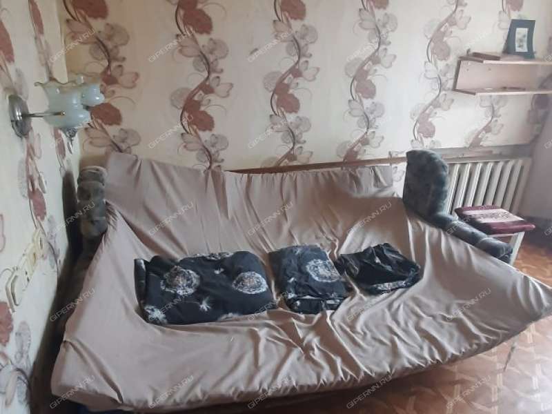 комната в доме 15а на улице Дружаева