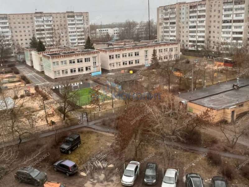 трёхкомнатная квартира на улице Петрищева дом 14 город Дзержинск