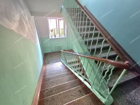 1-komnatnaya-ul-vatutina-d-10 фото