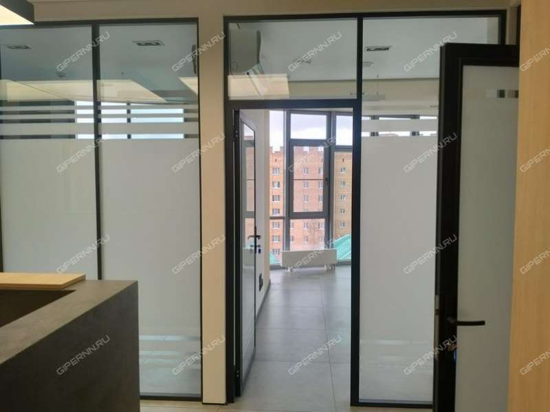 помещение под торговую площадь на Большая Печерская ул., д.40