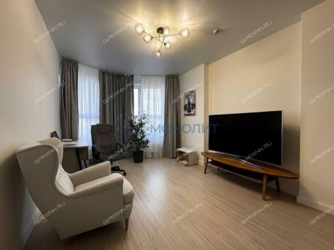 3-komnatnaya-ul-pravdinskaya-d-43 фото