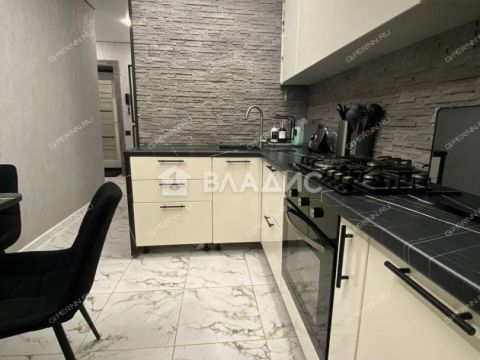 2-komnatnaya-ul-epronovskaya-d-10 фото