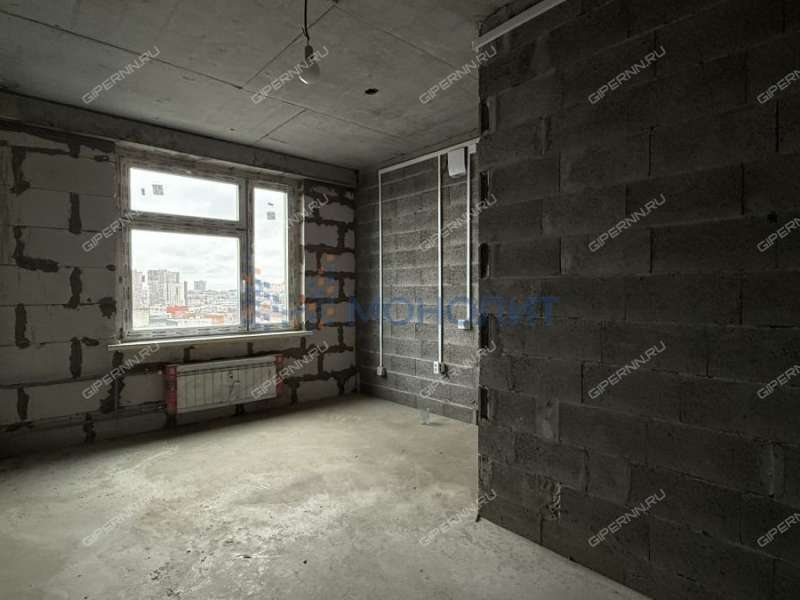 четырёхкомнатная квартира на Полтавской улице дом 15