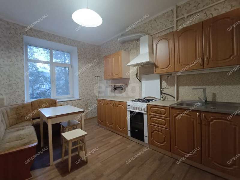 трёхкомнатная квартира на улице Чаадаева дом 19