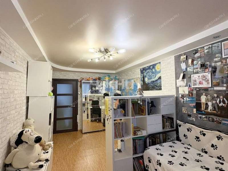 трёхкомнатная квартира на Полтавской улице дом 35