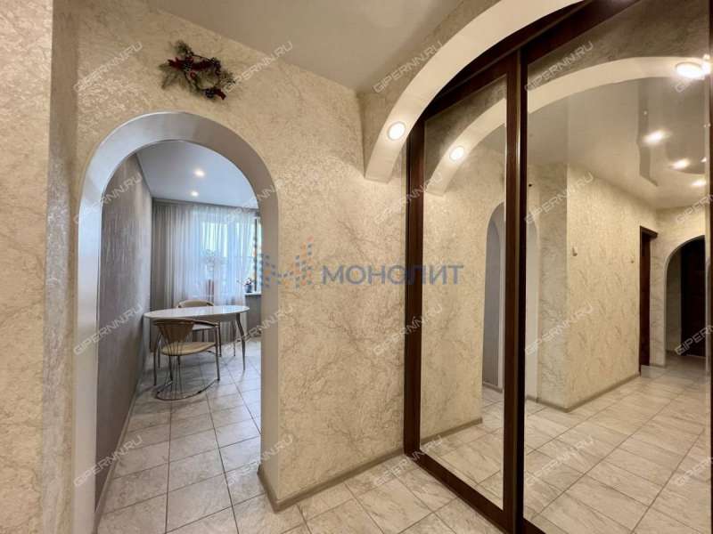 трёхкомнатная квартира на улице Богдановича дом 7