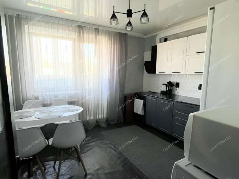 двухкомнатная квартира на улице Максима Горького дом 144