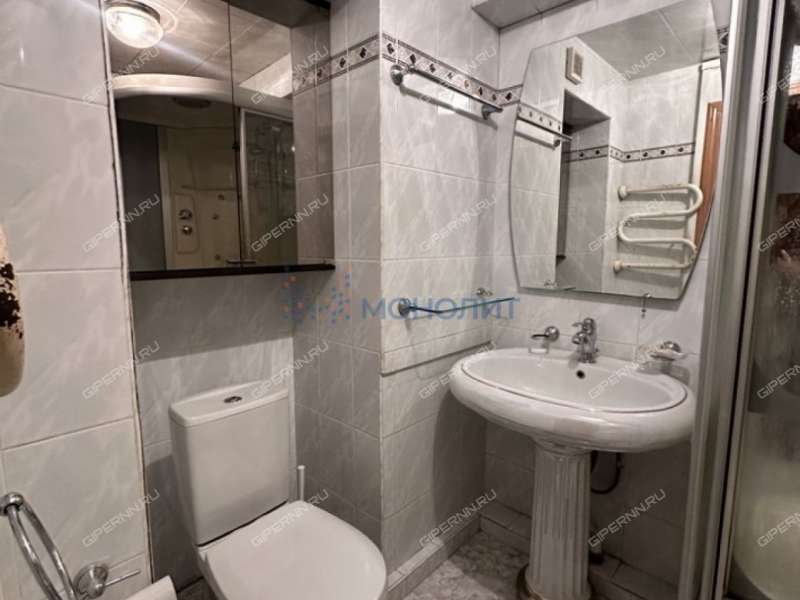 четырёхкомнатная квартира на улице Карла Маркса дом 24