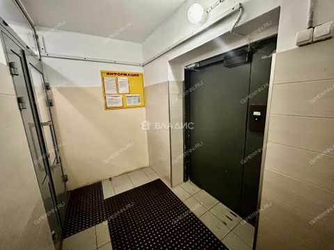 1-komnatnaya-ul-1-ya-oranzhereynaya-d-44 фото