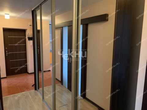 3-komnatnaya-ul-poltavskaya-d-2a фото