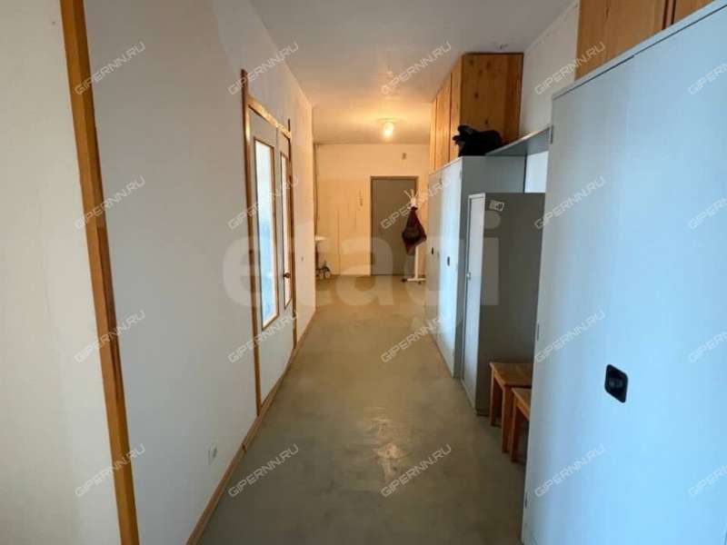 трёхкомнатная квартира на улице Ванеева дом 229