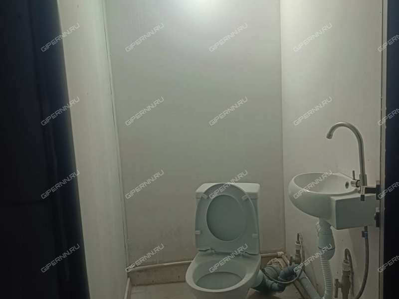 помещение под помещение свободного назначения на улице Переходникова