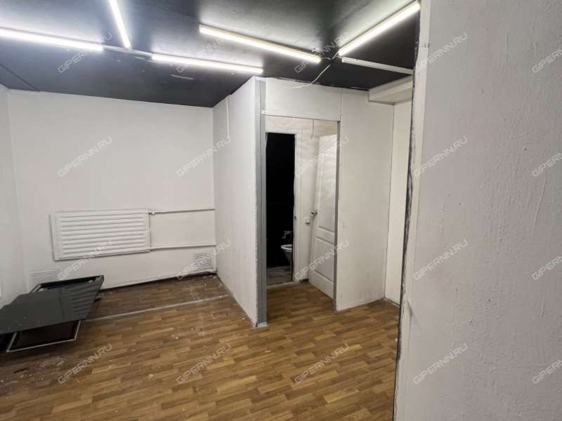 помещение под помещение свободного назначения, недвижимость под общепит на Рождественской улице