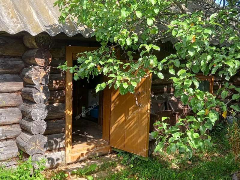 1/2 дома на улице 3 Сентября рабочий посёлок Сухобезводное