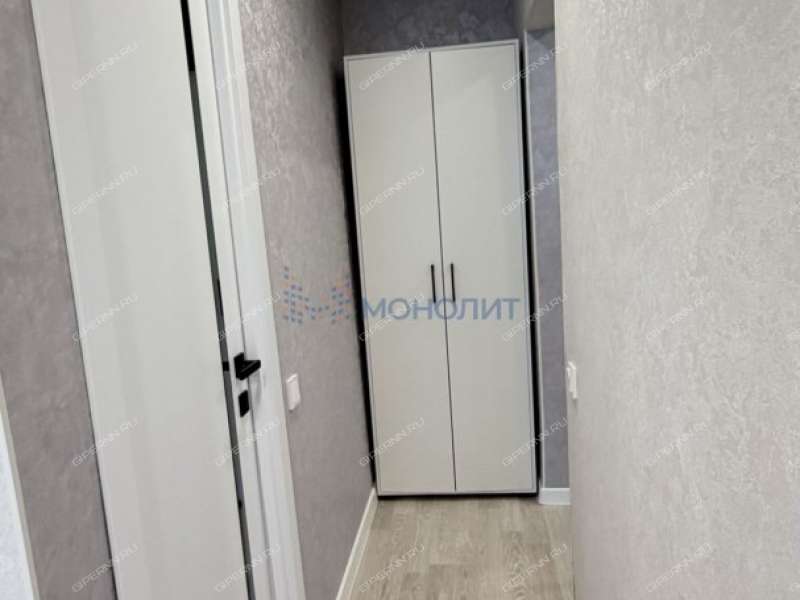 двухкомнатная квартира на улице Сергея Есенина дом 3