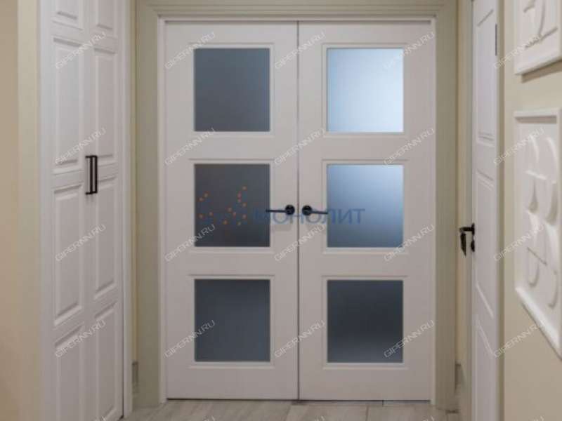 трёхкомнатная квартира на площади Свободы дом 7