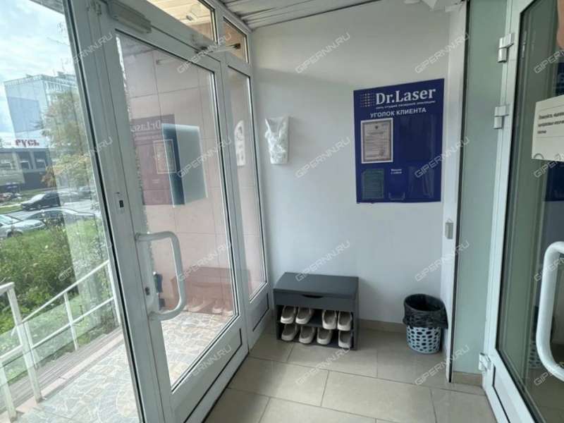 помещение под торговую площадь на улице Германа Лопатина