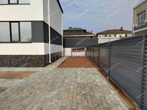 dom-sl-pribrezhnaya-d-56 фото