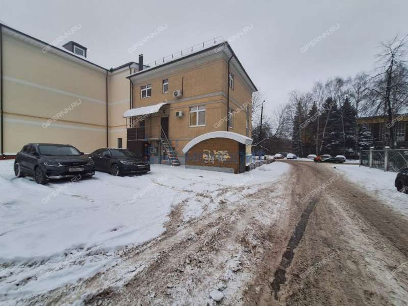 здание под недвижимость под гостиничный бизнес на улице Чаадаева