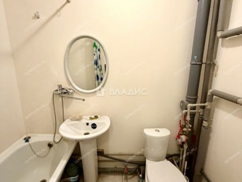 2-komnatnaya-prosp-korablestroiteley-d-70 фото