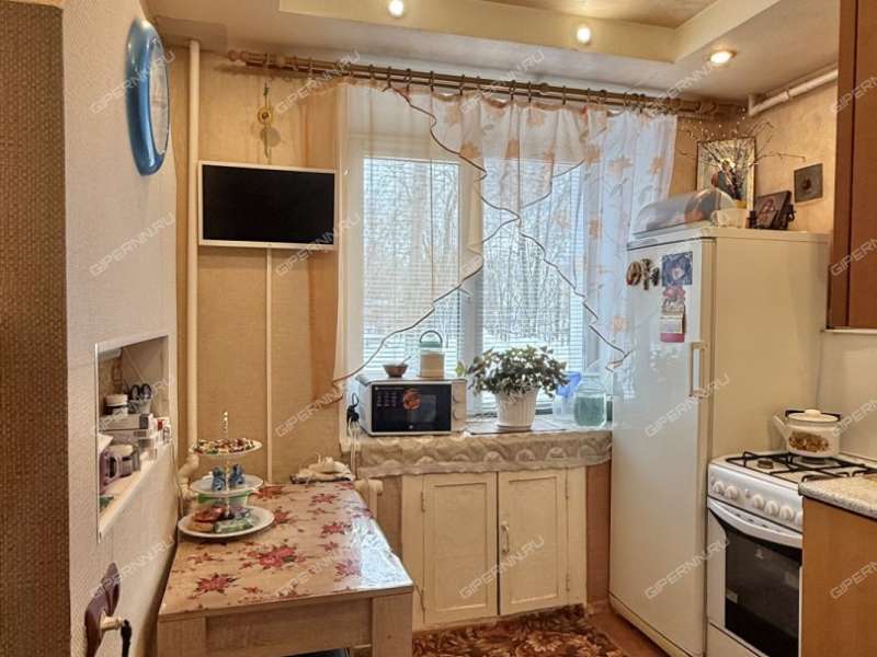 однокомнатная квартира на Школьной улице дом 2 посёлок Ждановский