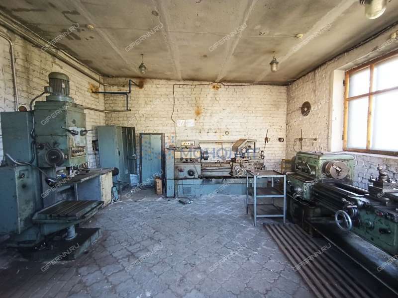 имущественный комплекс под склад, производственную площадь на Юбилейной улице рабочий посёлок Арья