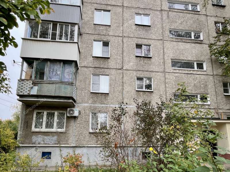 трёхкомнатная квартира на улице Баренца дом 1