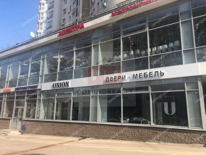 помещение под коммерческую недвижимость на улице Максима Горького