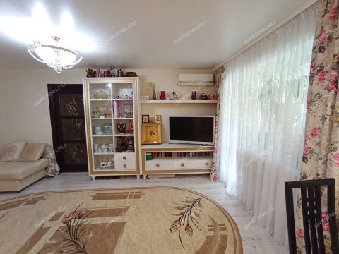 2-komnatnaya-ul-vologdina-d-3 фото