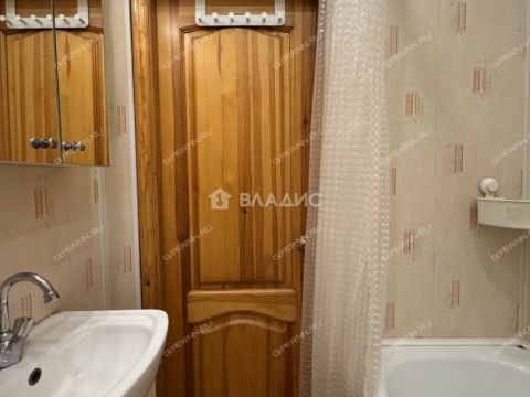 2-komnatnaya-ul-obuhova-d-49a фото