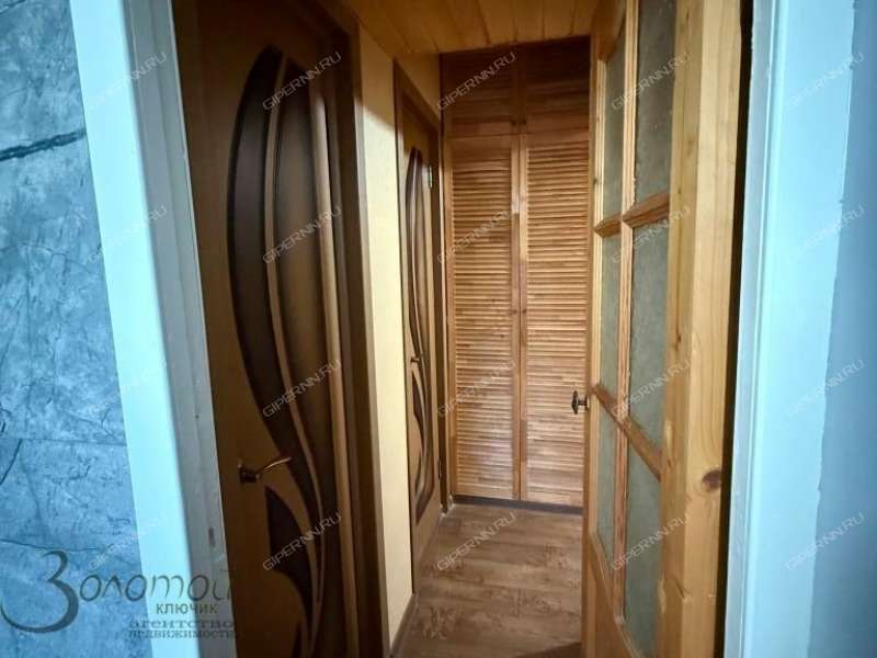 двухкомнатная квартира на улице Политбойцов дом 10